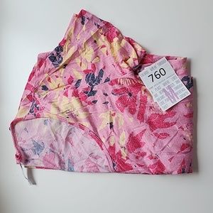 Lularoe Classic T NEW Medium